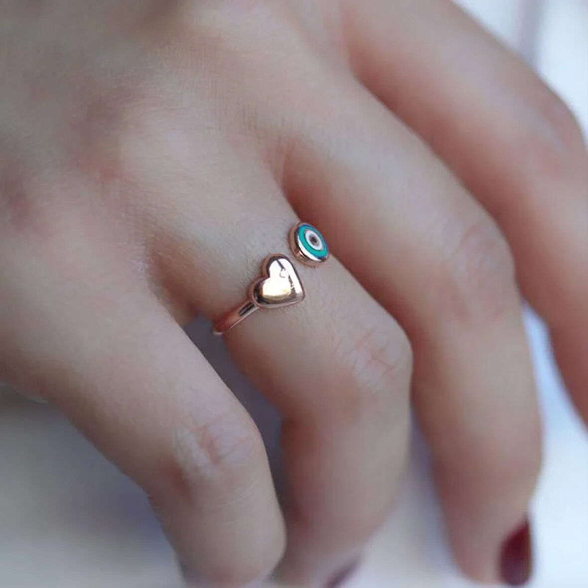 Mine İşli Kalp Yüzük