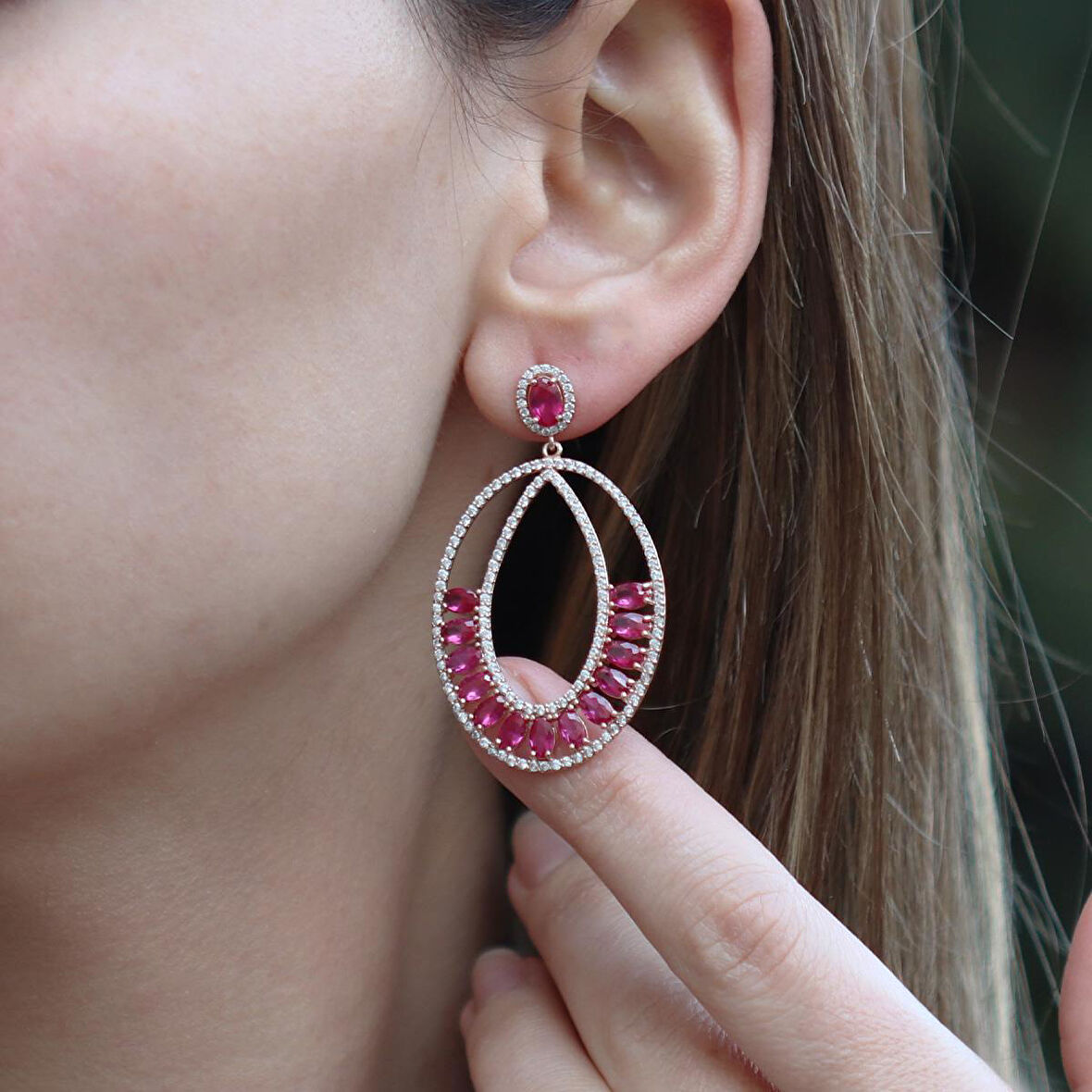 Pembe Zirkon Taşlı Glamore Rose Gold Kaplama Gümüş Küpe