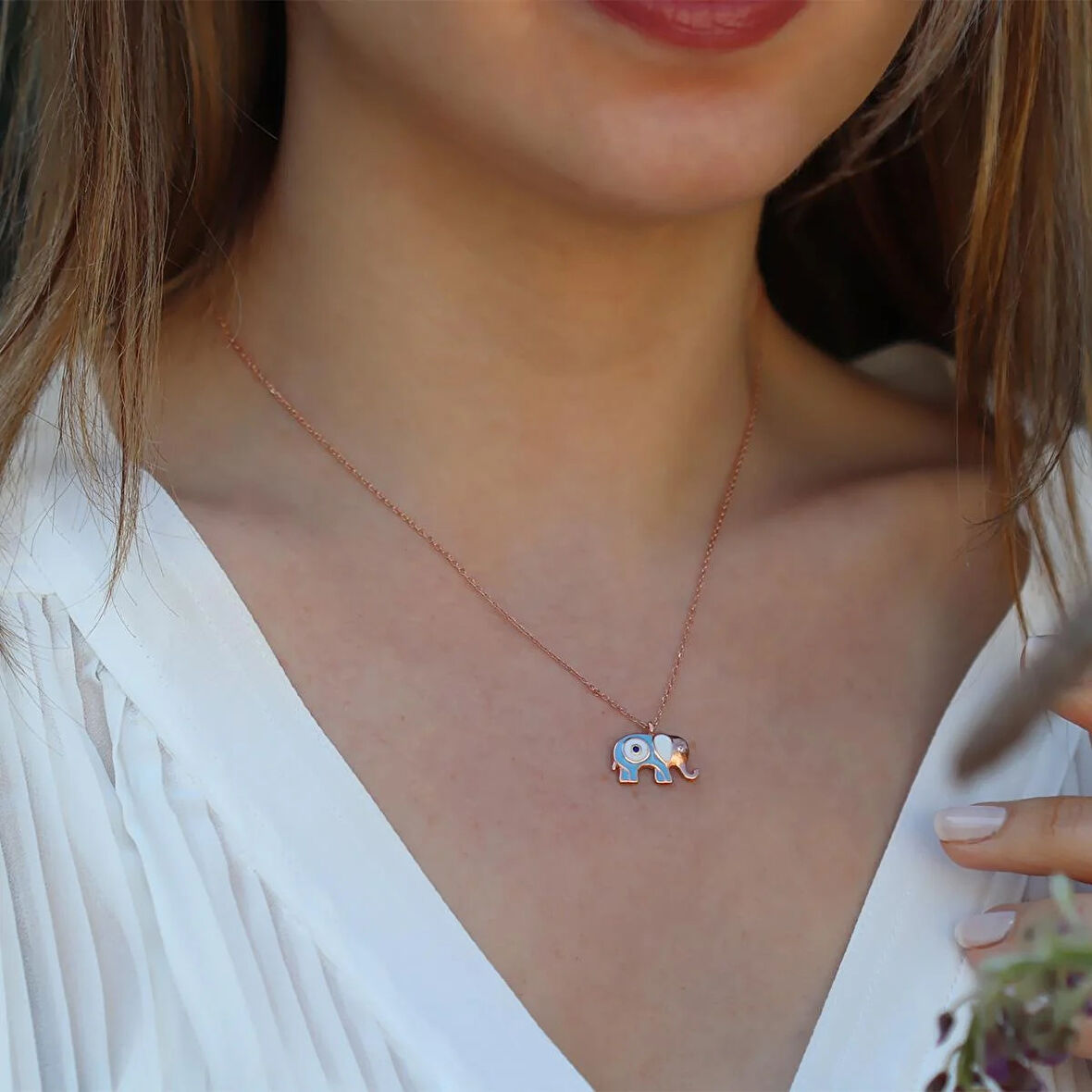 Açık Mavi Mine İşli Rose Gold Kaplama Bereket Fili Gümüş Kolye