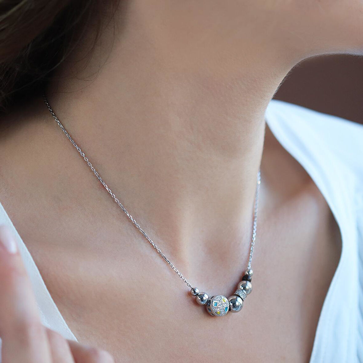Zirkon Taşlı Charm Gümüş Kolye