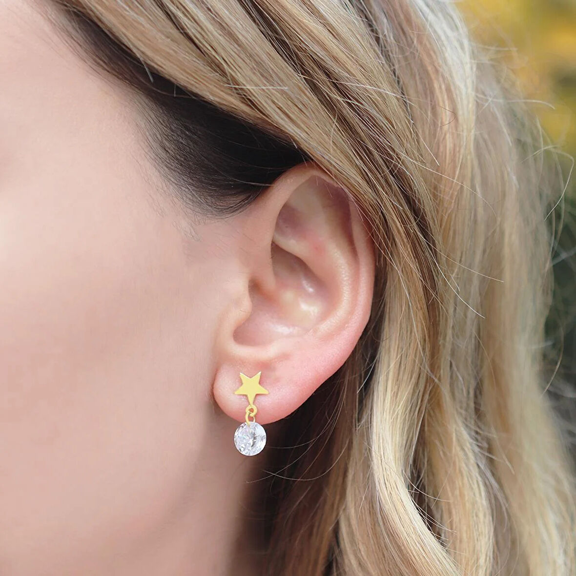 Yıldız Gold Kaplama Işıltılı Gümüş Küpe