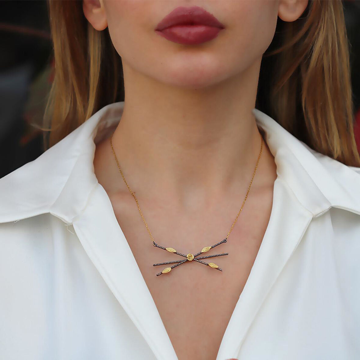 Flora Oksitli Gold Kaplama Gümüş Kolye