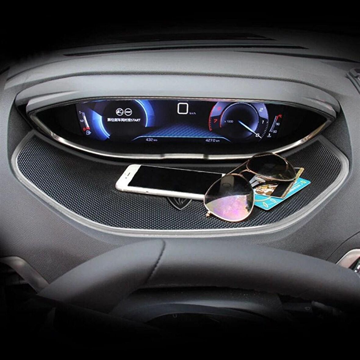 2021 Model 3008 Uyumlu Kaymaz Ped Siyah Logolu