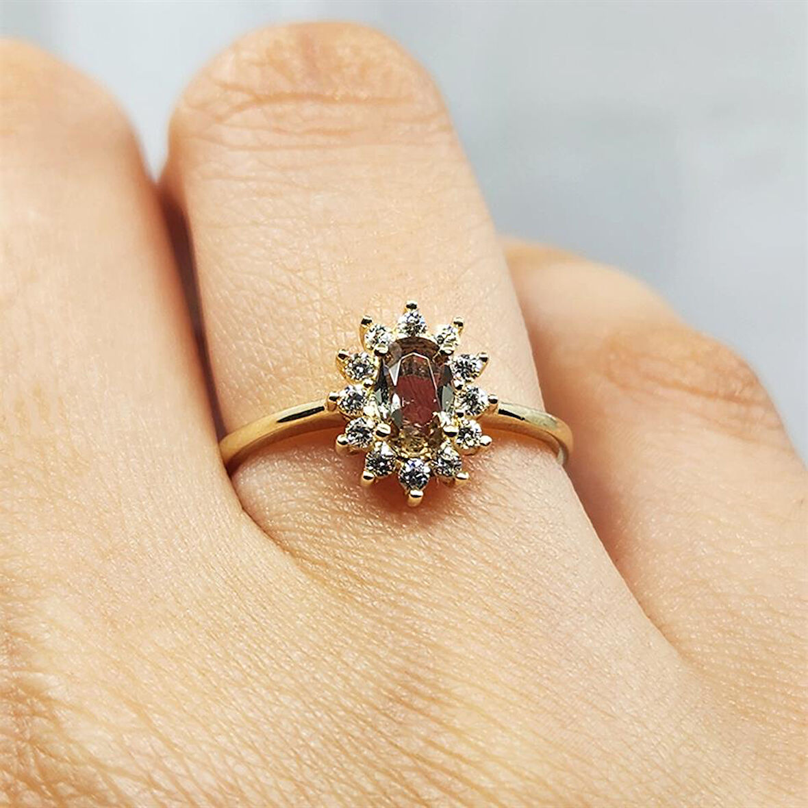 1,05CT Zultanit 0,30CT Pırlanta(Signty) Taşlı Anturajlı Vintage Tasarım Modern 925 Ayar Gümüş Yüzük