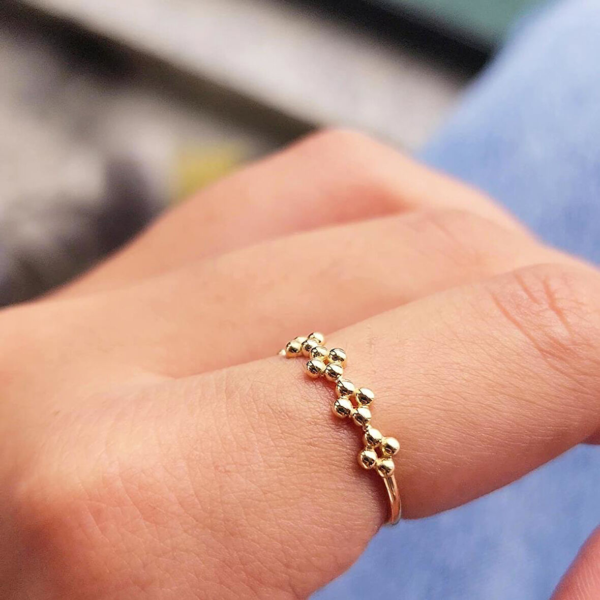 Minimal Altın Yüzük - 14 Ayar Altın Sıralı Üç Top Taşsız Minimal Kadın Yüzük - Hediyelik Yüzük