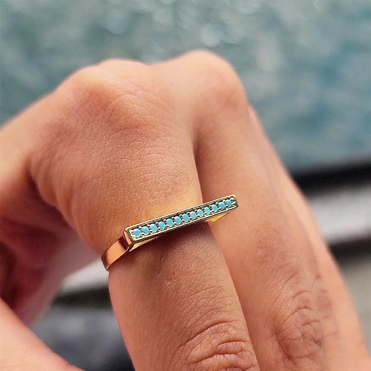 Firuze Taşlı Düz Çizgi Modern Dizayn 14 Ayar Altın Yüzük