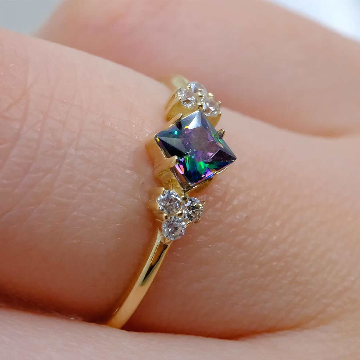 Mistik Topaz Taşlı Caroline Alyans Yüzük-0.40 Karat Topaz Evlilik Teklifi 925 Ayar Gümüş Yüzük