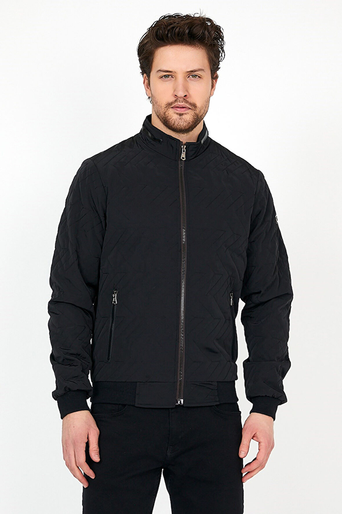 YENİ SEZON ERKEK SİYAH MEVSİMLİK TRİKO VE DERİ BİYE DETAYLI FERMUARLI İÇ CEPLİ MONT&CEKET