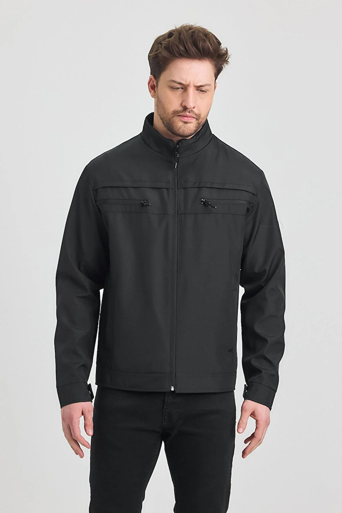 Siyah Erkek Pamuk Polyester Karışımlı Çift Göğüs Fermuarlı Su Ve Rüzgar Geçirmez Mevsimlik&Yazlık Mont