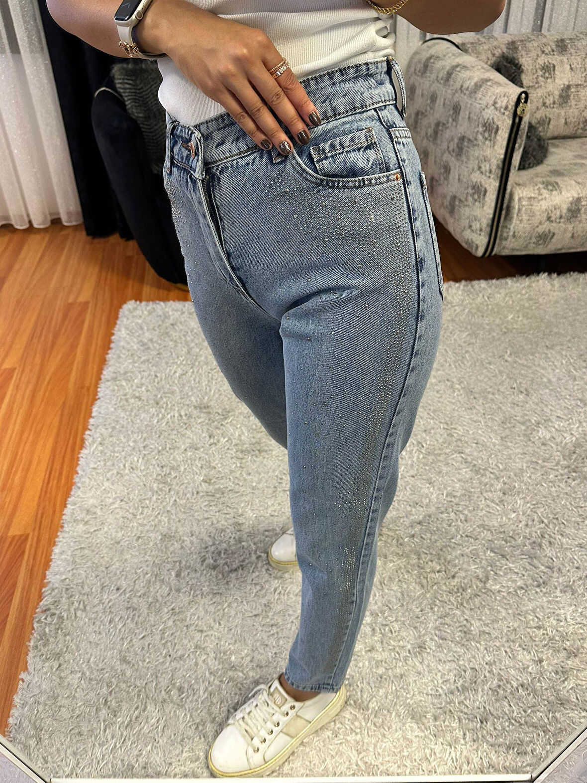 Boydan Serpme Taşlı Boyfriend Jean