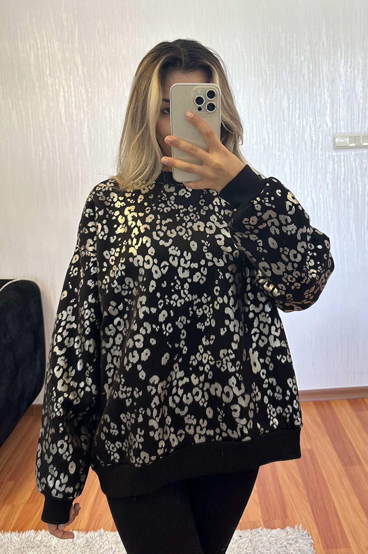 Leopar Desenli Sweatshirt Siyah