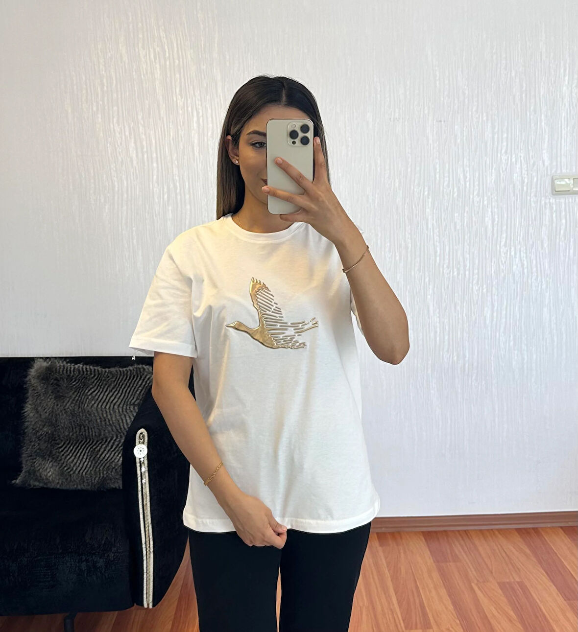 Marka Muadil Kuş Gold Kompakt T-Shirt Kırık Beyaz