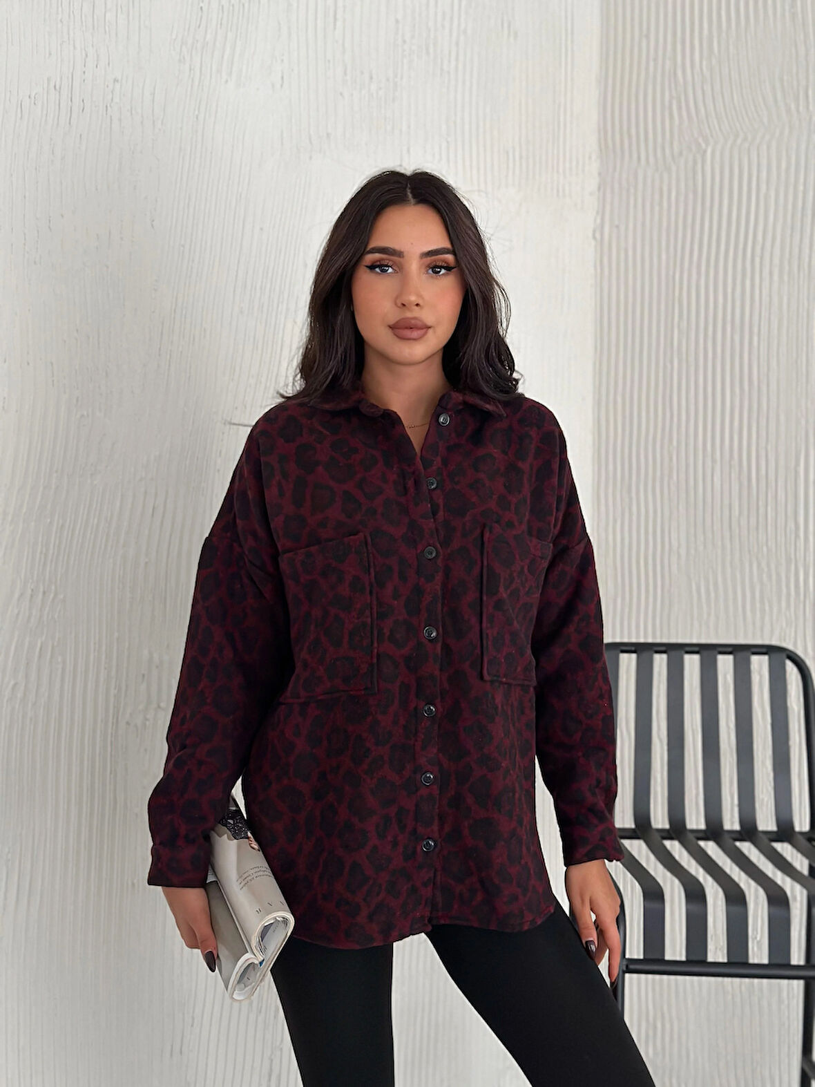 KADIN BORDO LEOPAR DESENLİ GÖMLEK