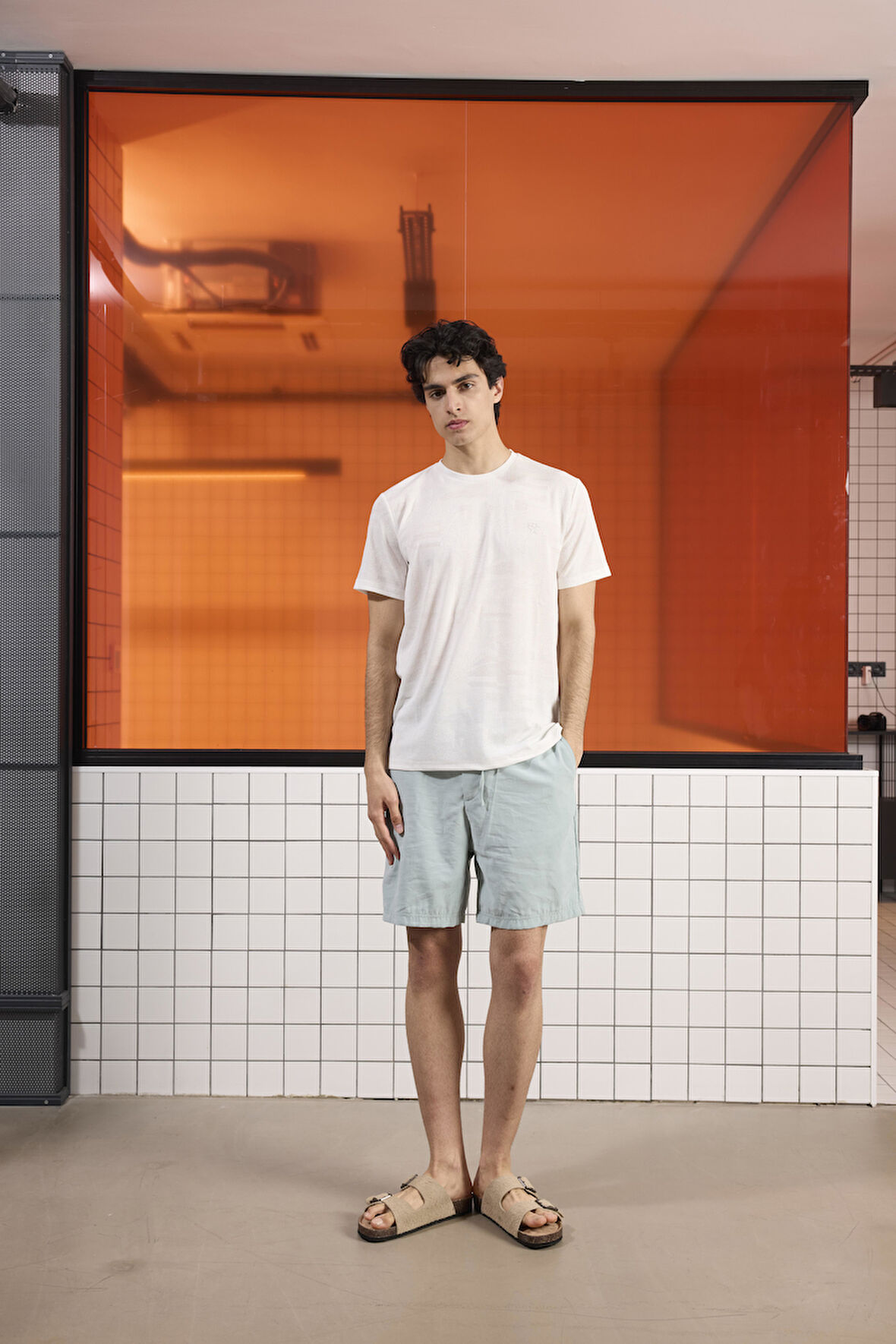 Bisiklet Yaka Kol Ucu Duble Slim Fit Erkek T-shirt