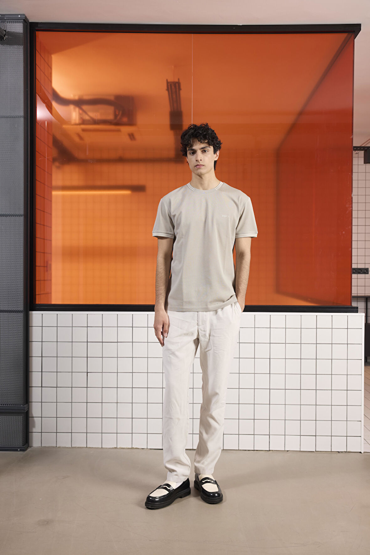 Bisiklet Yaka Çizgi Detaylı Pike T-shirt