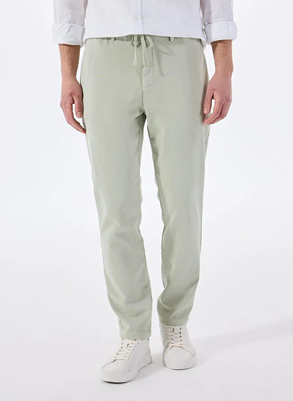 Beli Lastikli Dik Cep Arka Cep Çıtçıt Detaylı Erkek Pantolon