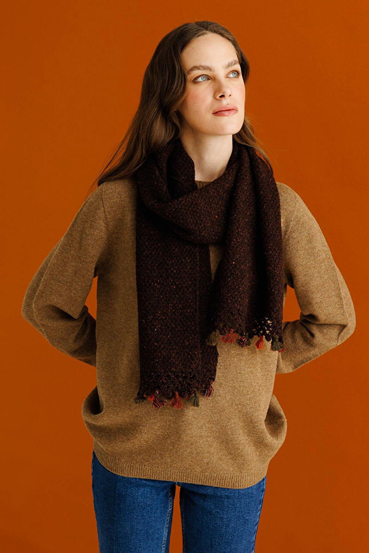 Kadın Kenarı Tığlamalı Püsküllü Yün Kaşkol K.Kahve