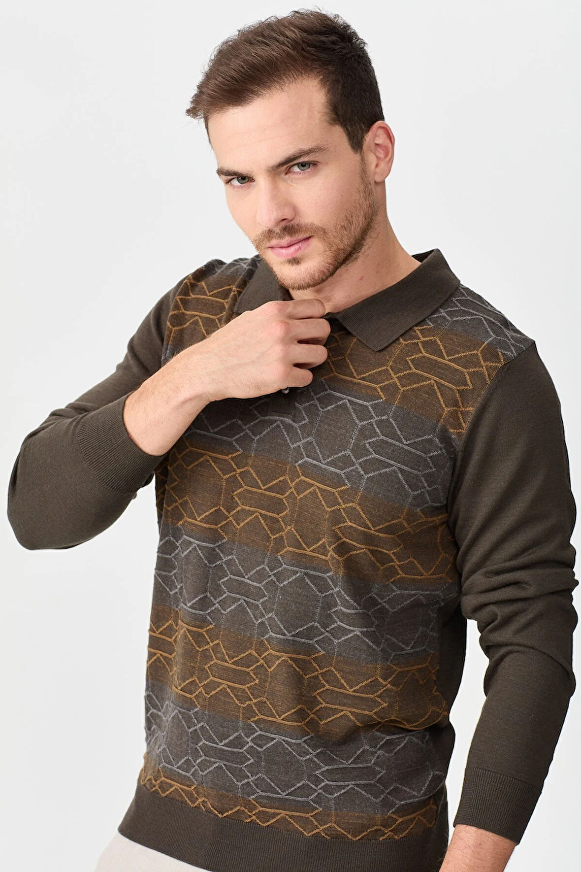 Erkek Polo Yaka Önü Desenli Kazak D.Kahve