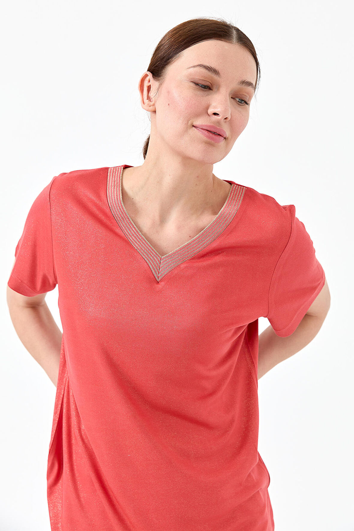 Kadın V Yaka Çizgili Penye T-shirt Mercan