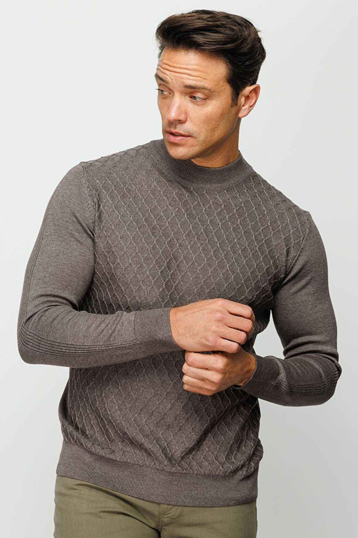 Erkek Yarım Balıkçı Yaka Petek Desenli Kazak A.Kahve