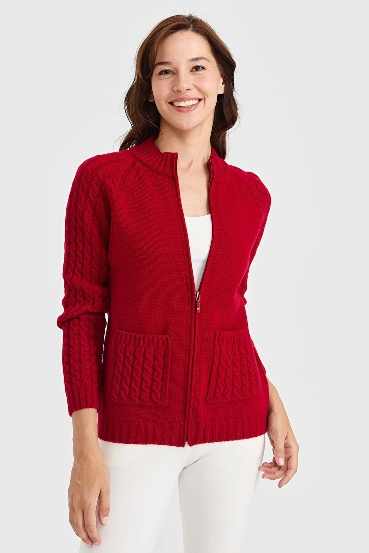 Kadın Dik Yaka Cebi ve Kolu Saç Örgü Yün Hırka K.Kırmızı