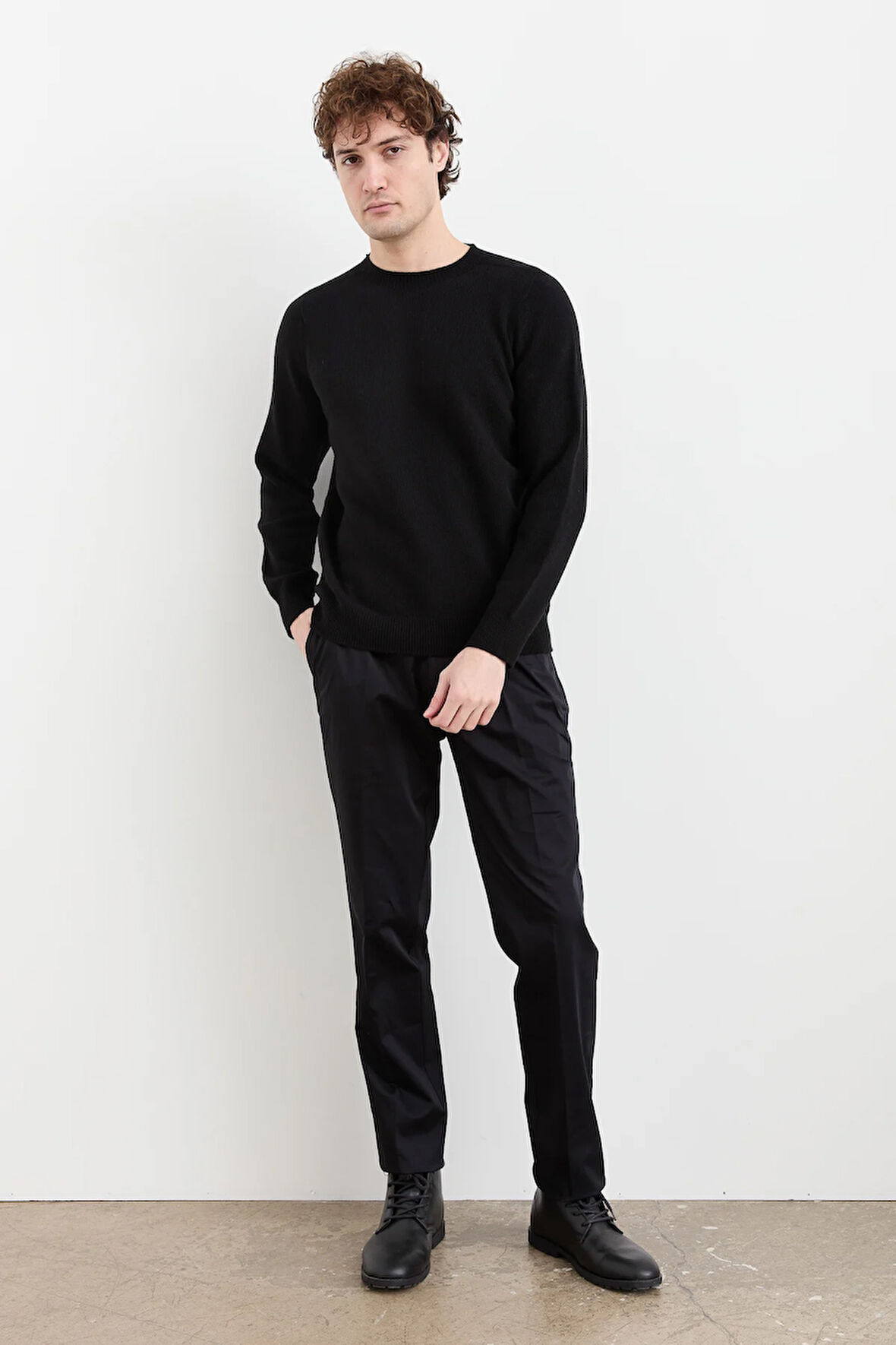 Erkek Sıfır Yaka Basic Yün Kazak Siyah