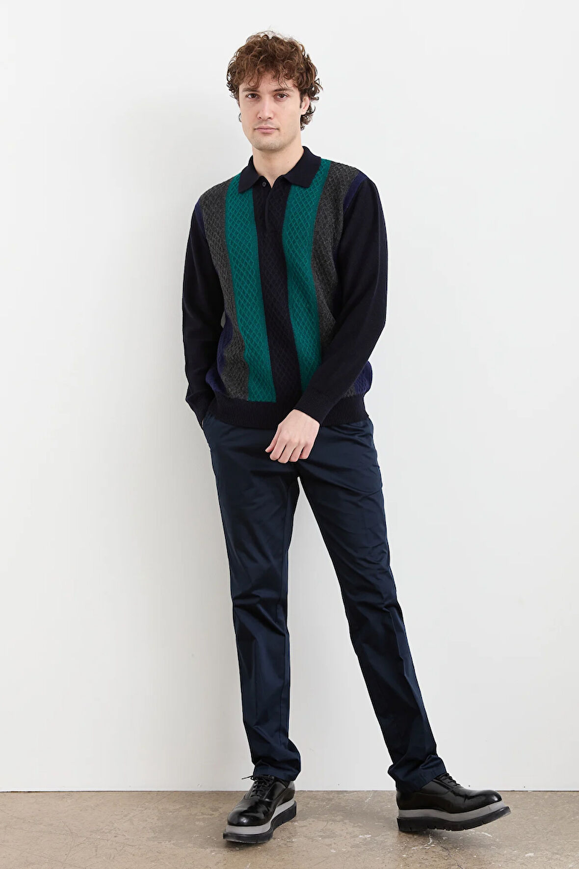 Erkek Polo Yaka Önü Desenli Yün Kazak K.Lacivert