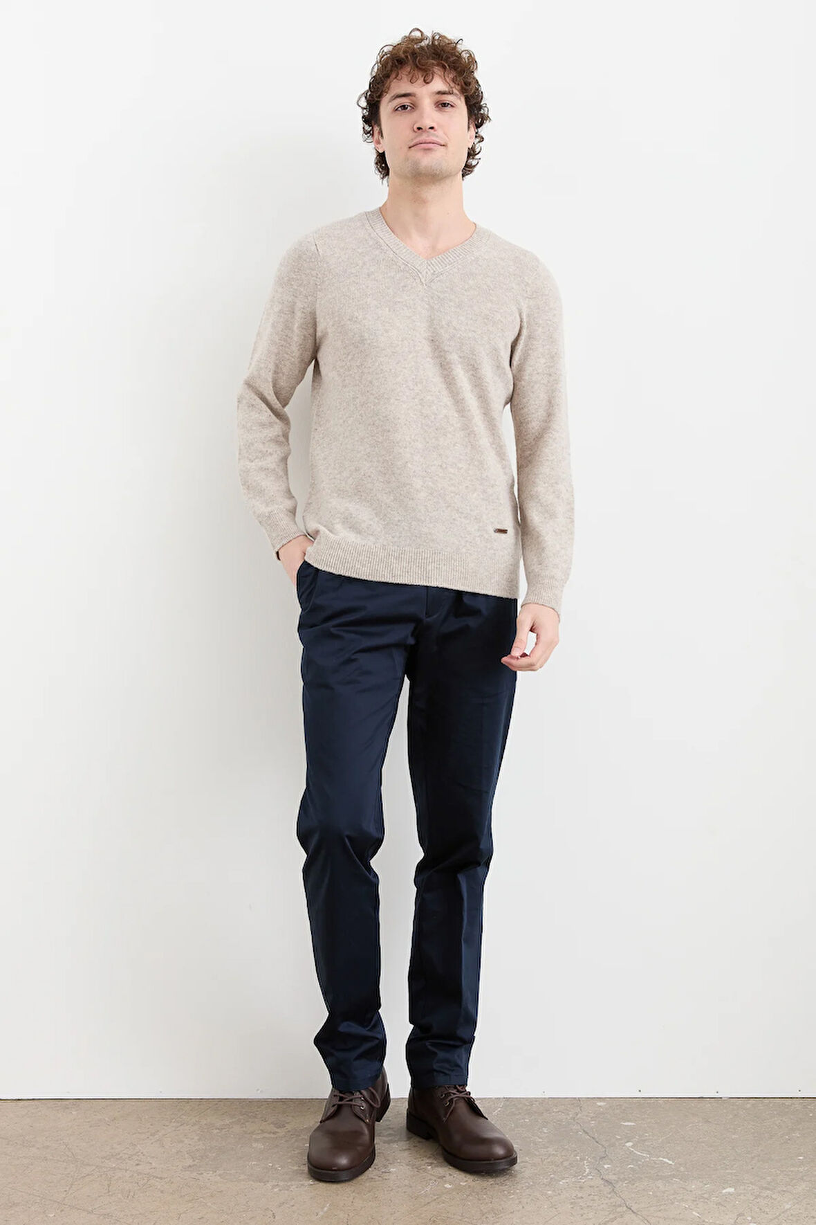 Erkek V Yaka Basic Yün Kazak V.Bej