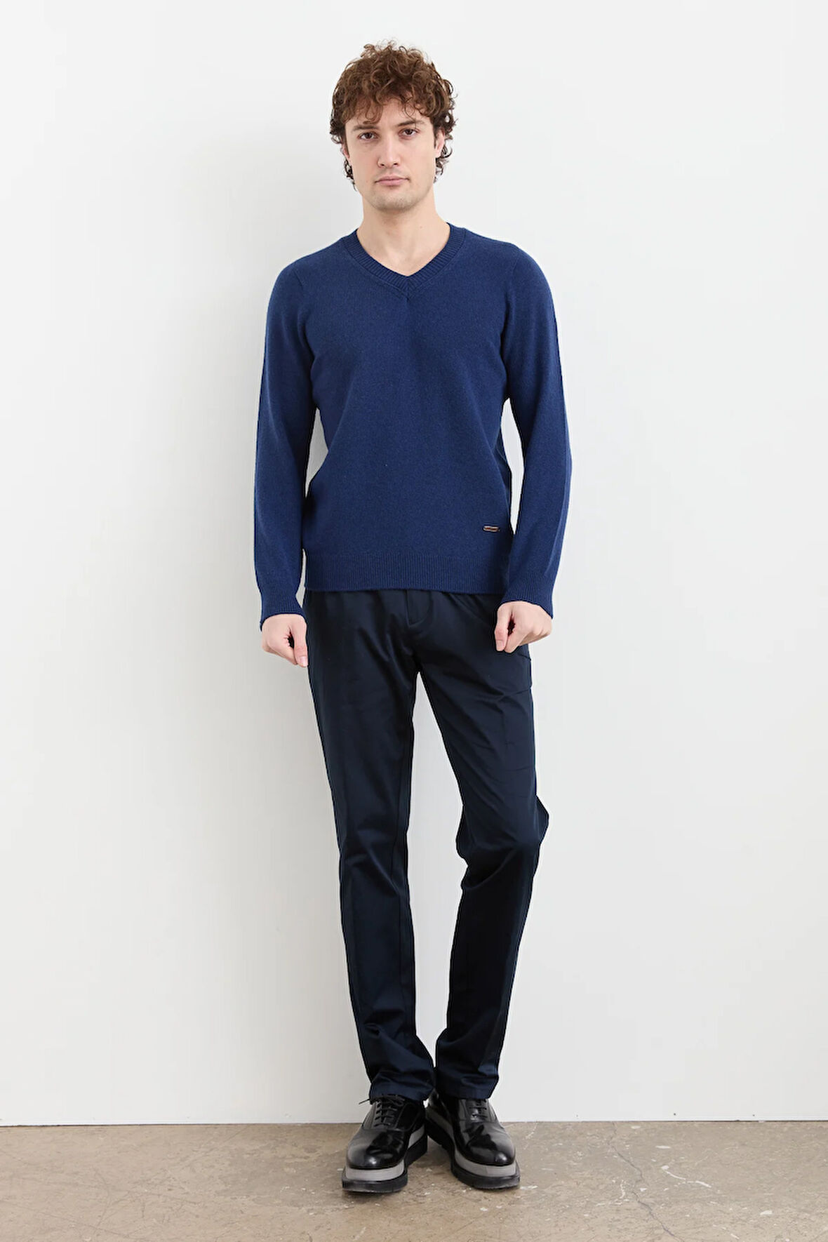 Erkek V Yaka Basic Yün Kazak İndigo