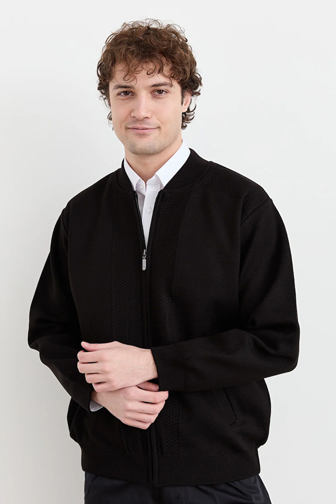 Erkek Hakim Yaka Çelik Örgü Astarlı Yün Mont Siyah