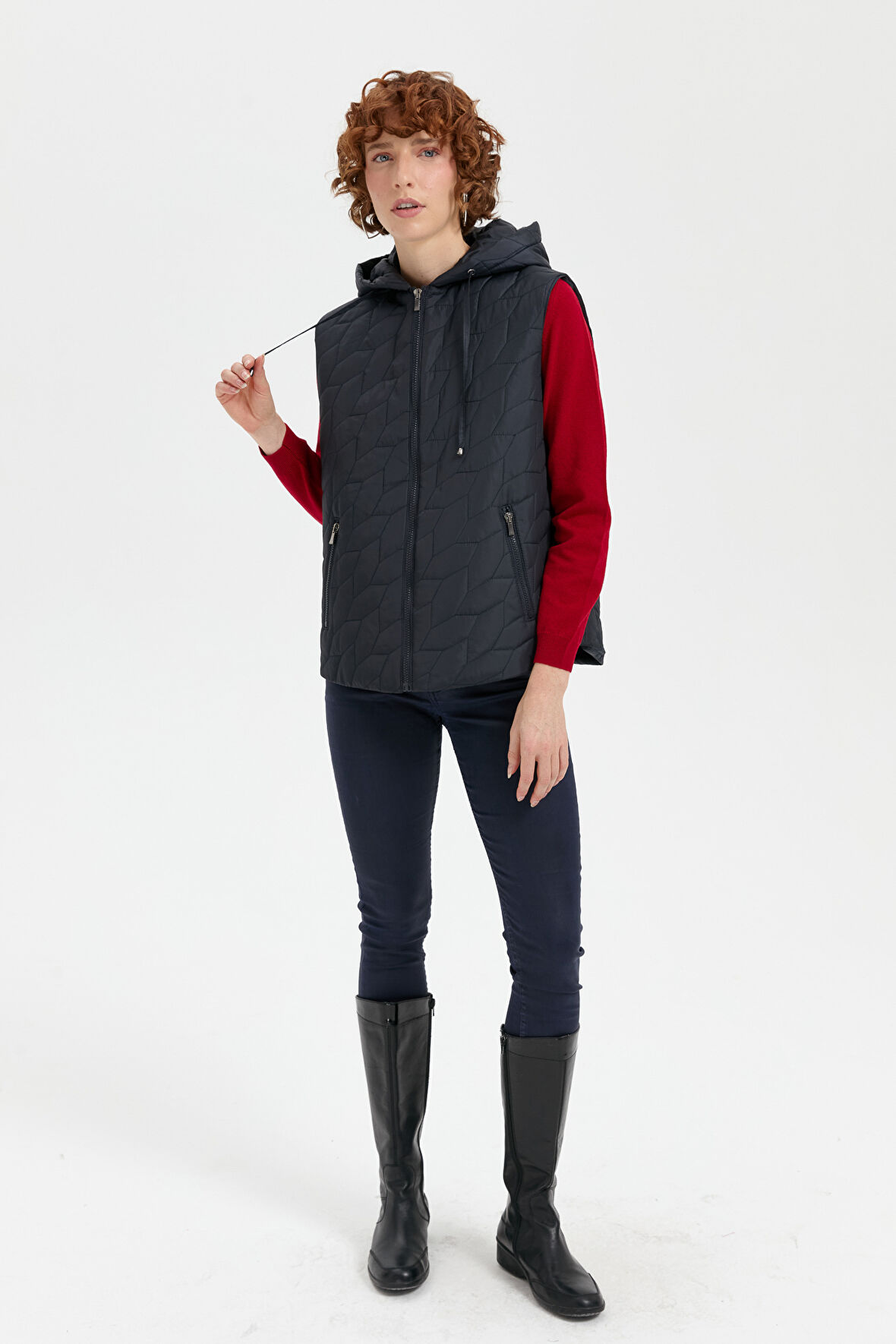 Kadın Kapüşonlu Yaprak Desenli Kısa Kapitone Yelek Lacivert