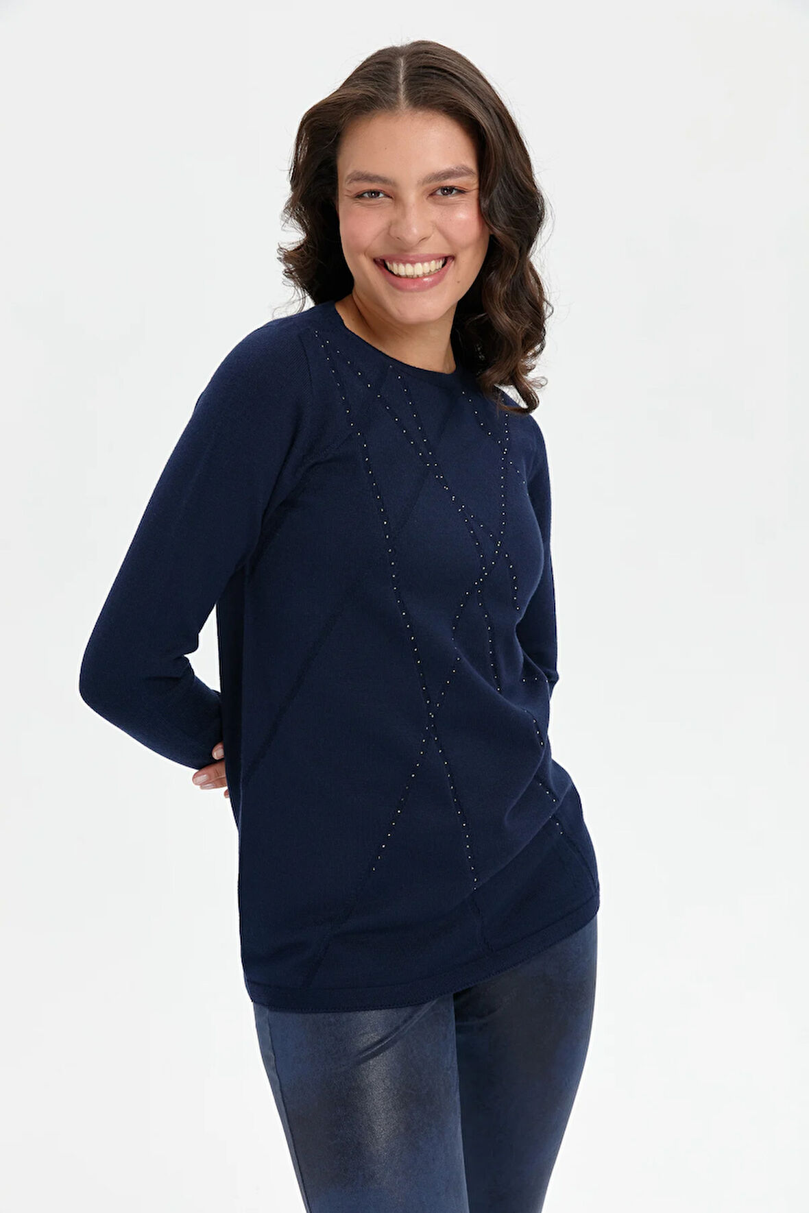 Kadın Önü Çapraz Desenli Taşlı Dikişsiz Kazak K.Lacivert