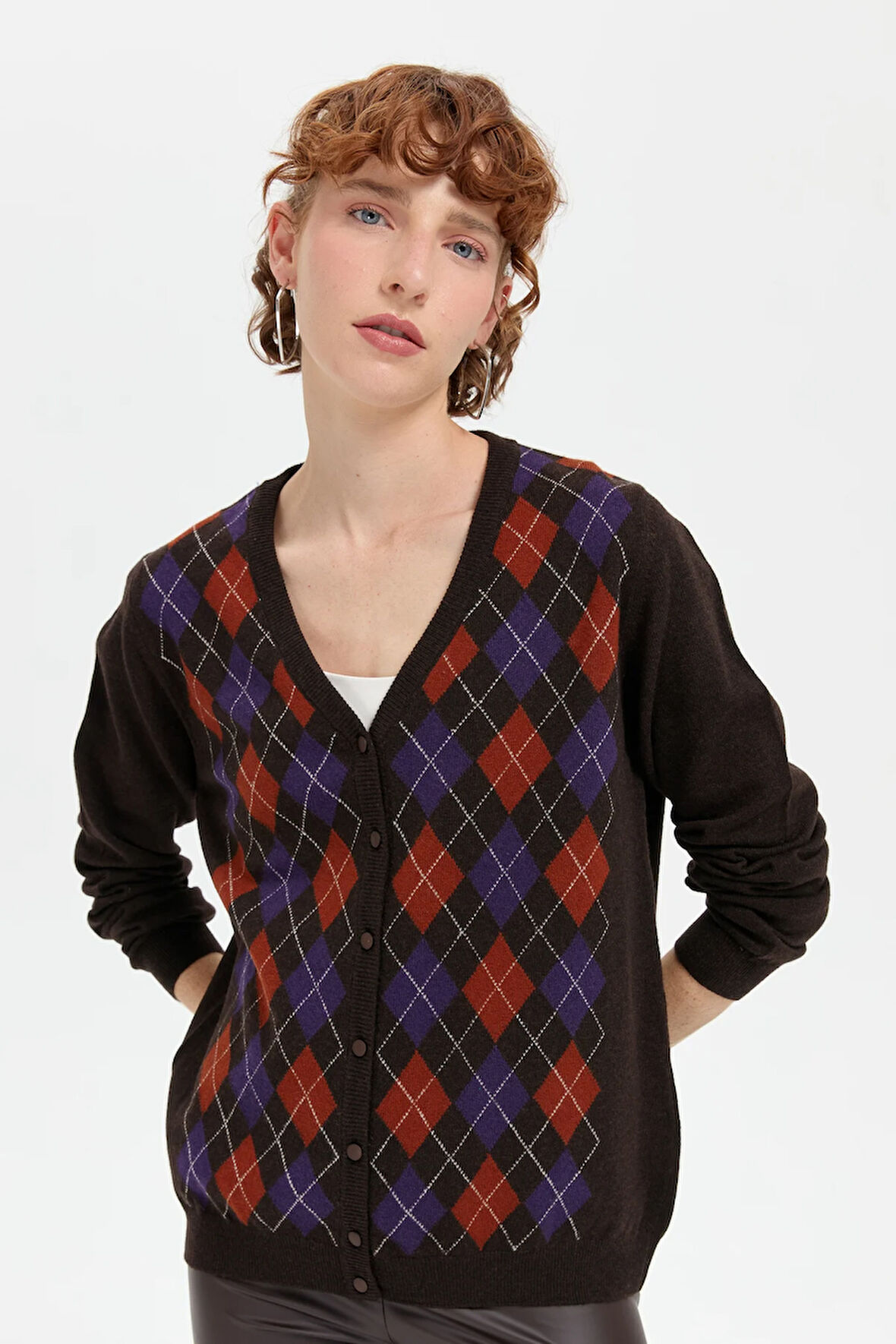 Kadın V Yaka Önü Baklavalı Hırka K.Kahve