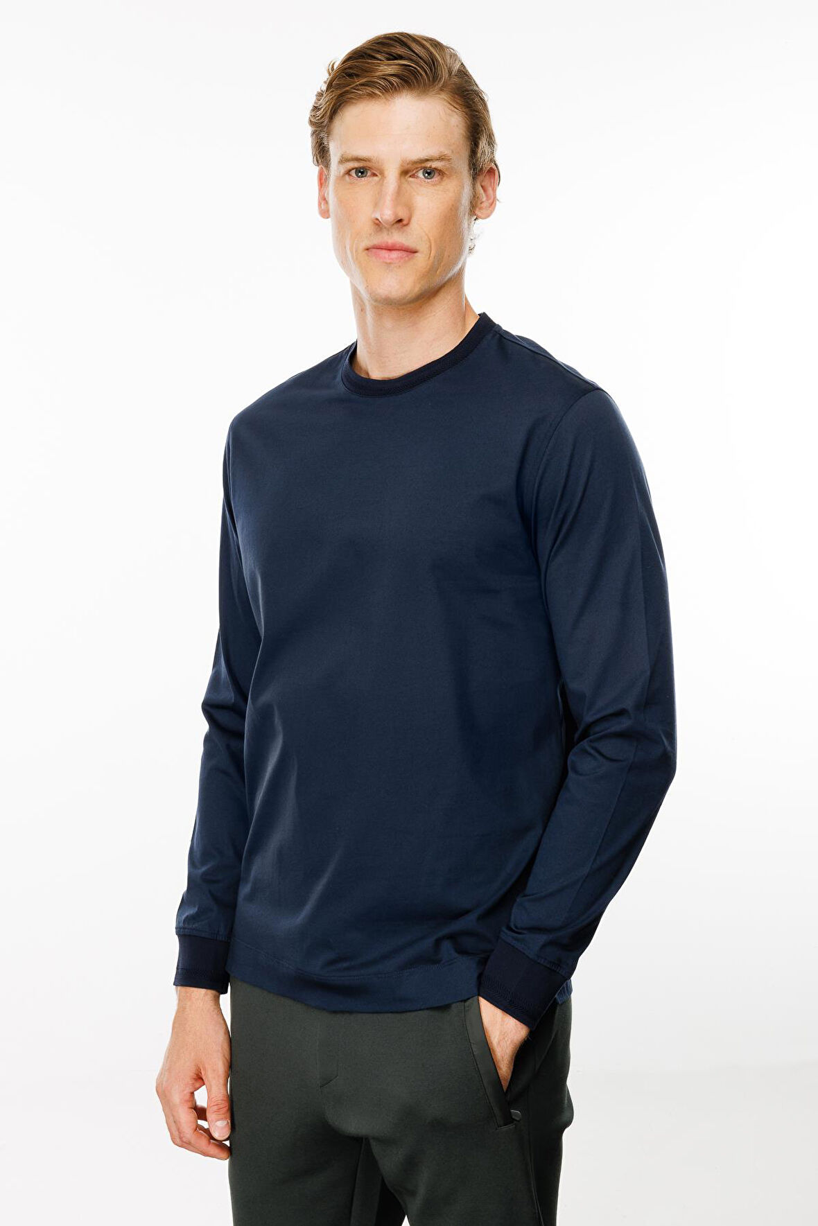 Erkek Sıfır Yaka Basic Uzun Kollu Pamuklu T-shirt Lacivert