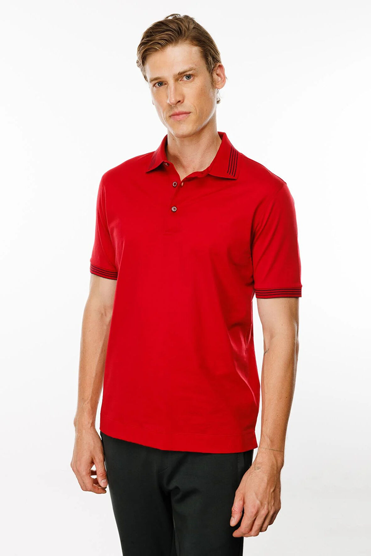 Erkek Polo Yaka Yakası Şerit Desenli T-shirt Kırmızı