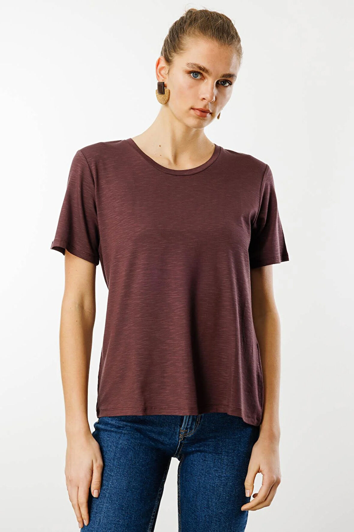 Kadın Sıfır Yaka Flamlı Kumaş Penye Tshirt Kahve