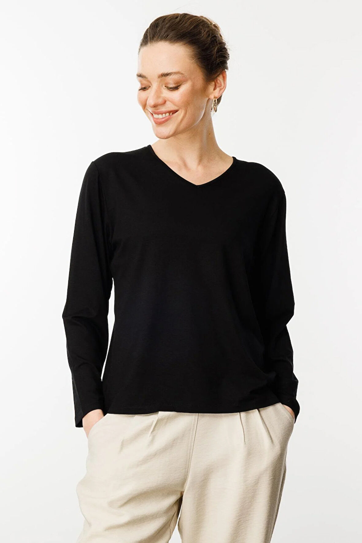 Kadın V Yaka Uzun Kollu Penye Bluz Siyah
