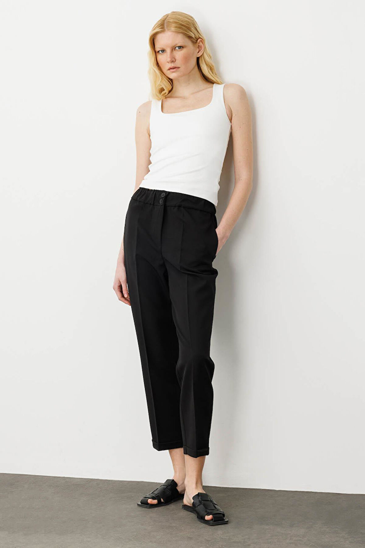 Kadın Kemeri Lastikli Yazlık Kumaş Pantolon Siyah