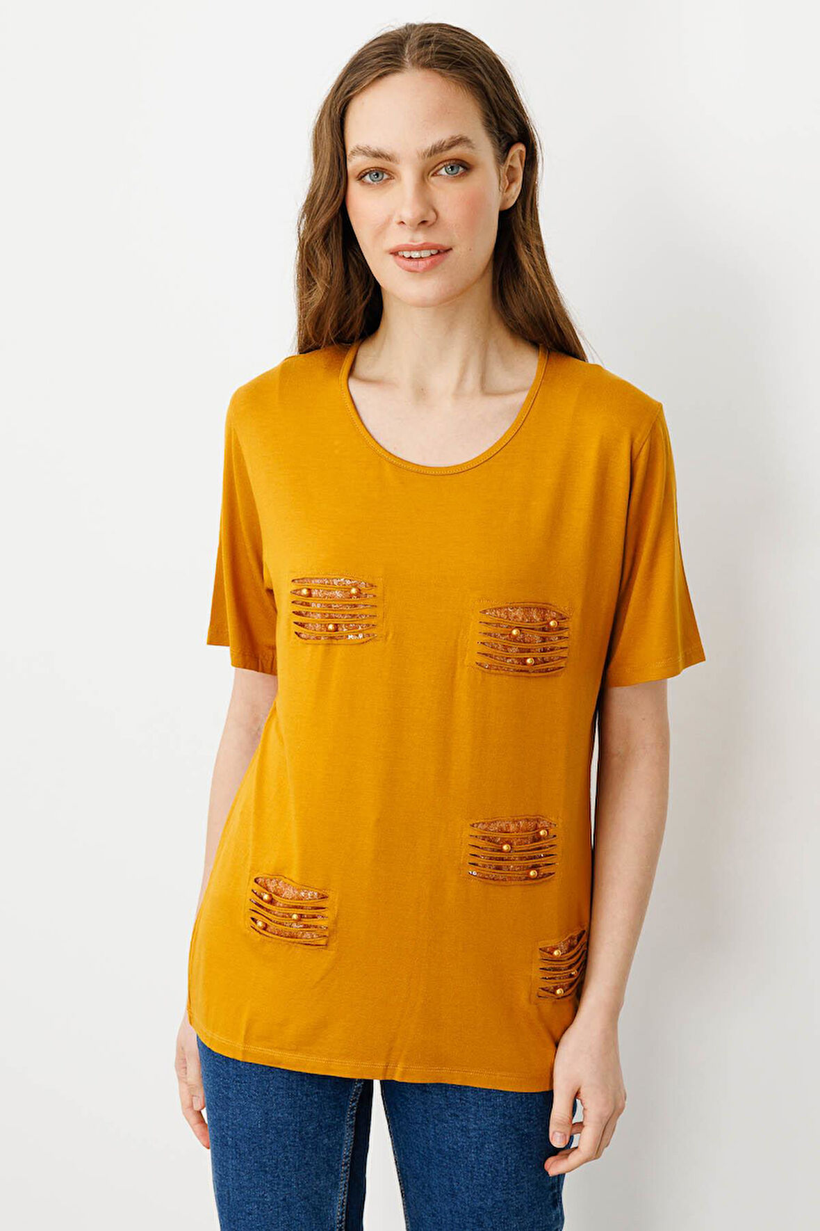 Kadın Sıfır Yaka Önü Yırtık Pencere Detaylı Penye T-shirt Bal