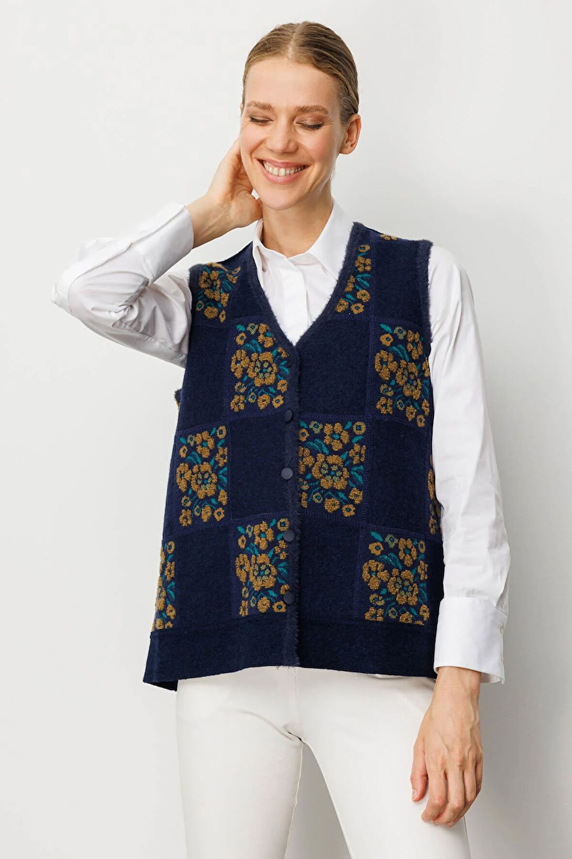 Kadın Pıtırcık Çiçekli Patchwork Keçe Yün Yelek O.Haki