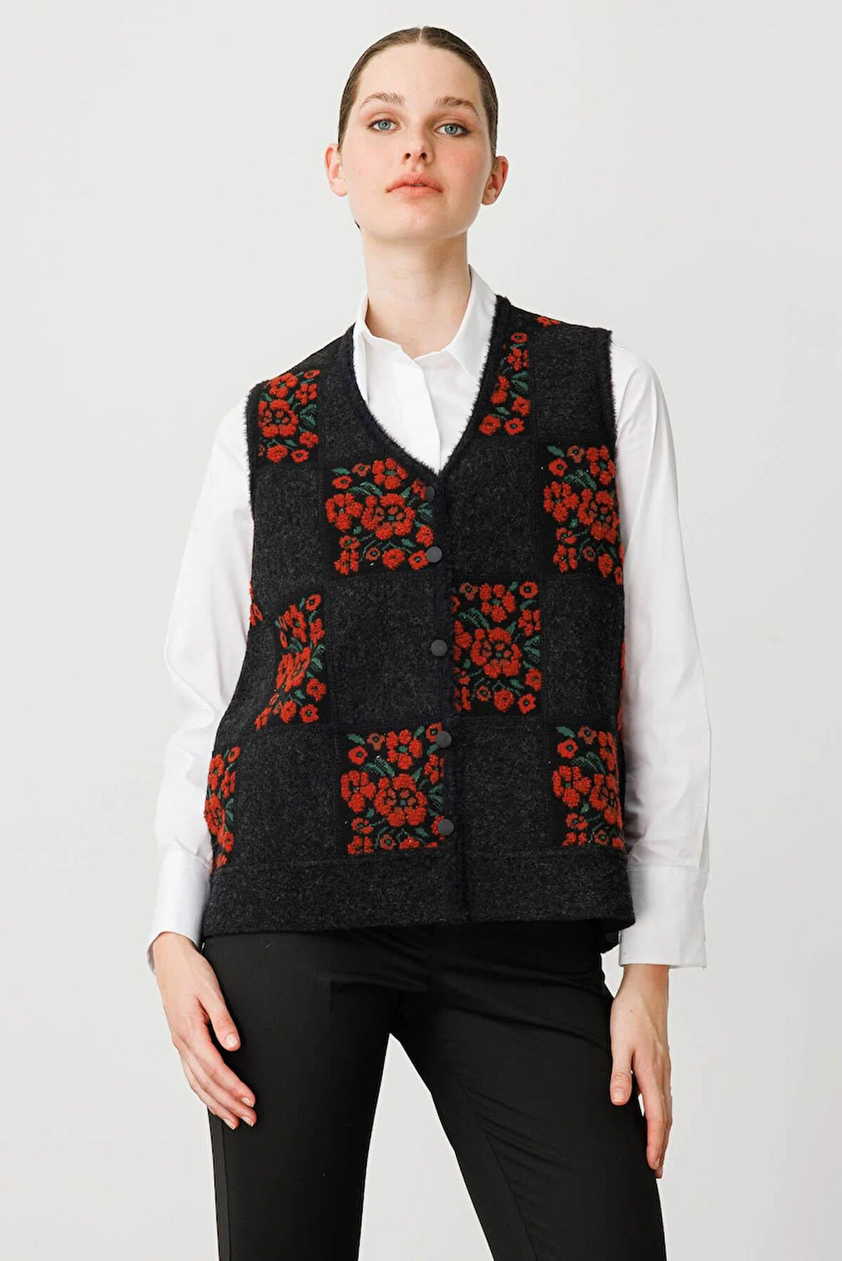 Kadın Pıtırcık Çiçekli Patchwork Keçe Yün Yelek Siyah_K.Kiremit