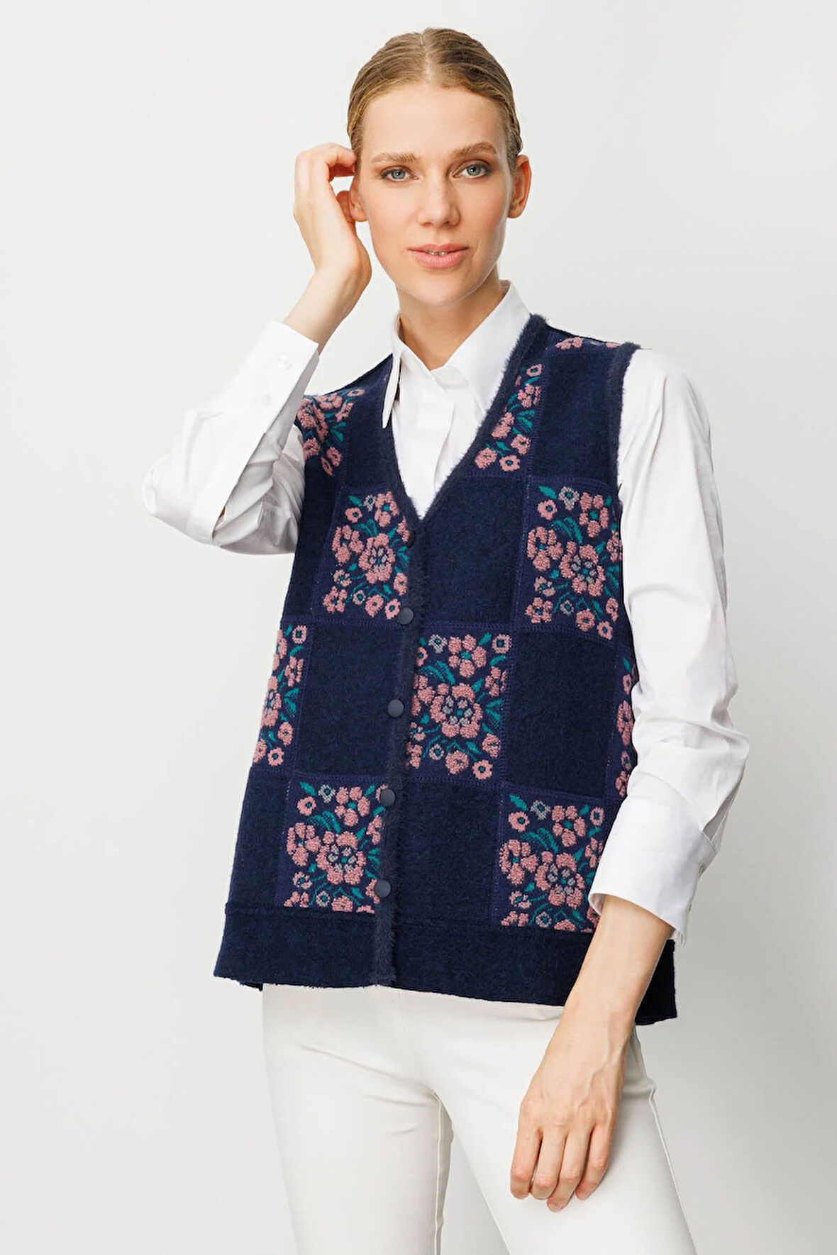 Kadın Pıtırcık Çiçekli Patchwork Keçe Yün Yelek Y.G.Kurusu