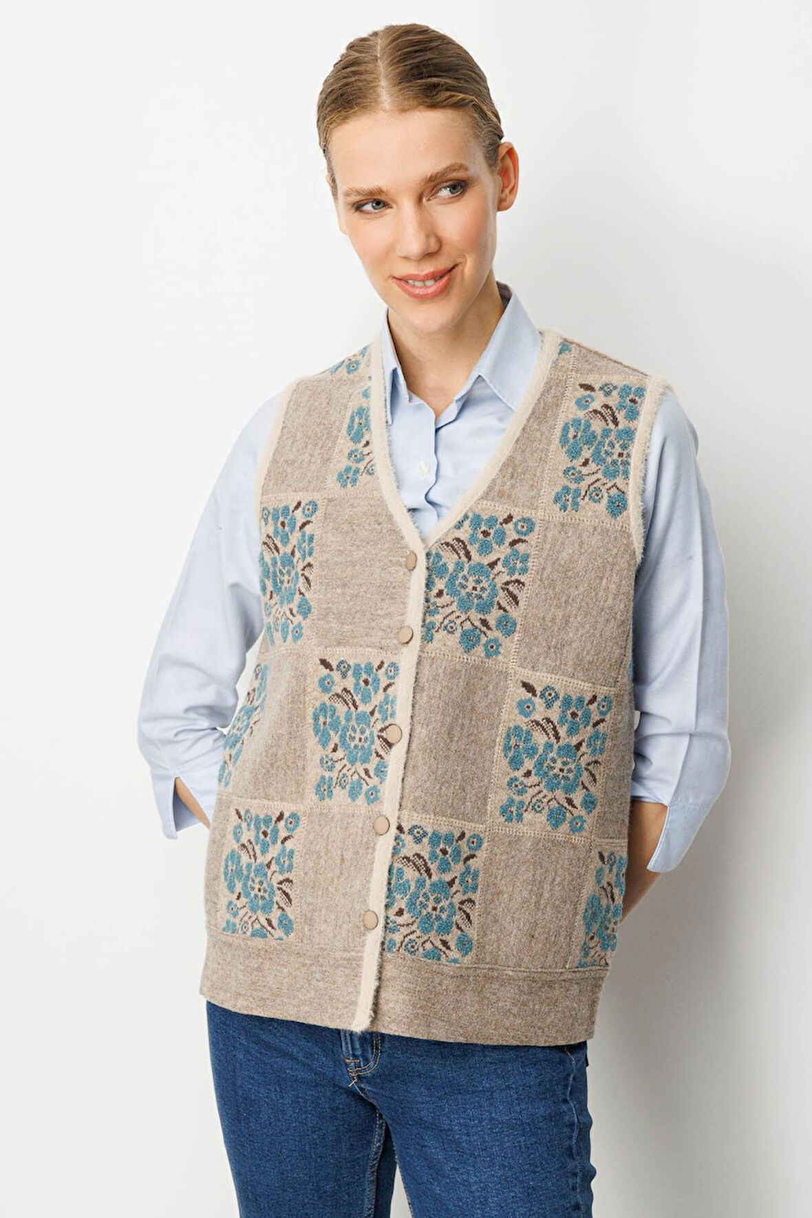 Kadın Pıtırcık Çiçekli Patchwork Keçe Yün Yelek Bej_M.Yeşili