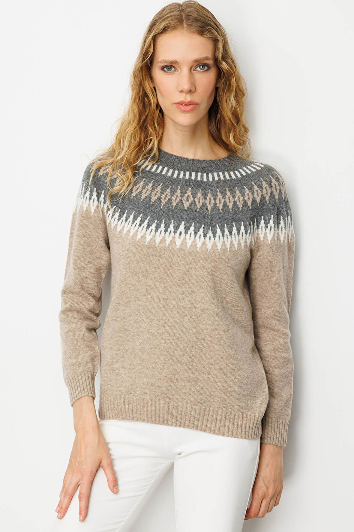 Kadın Sıfır Yaka Robası Baklavalı Yün Kazak K.Bej