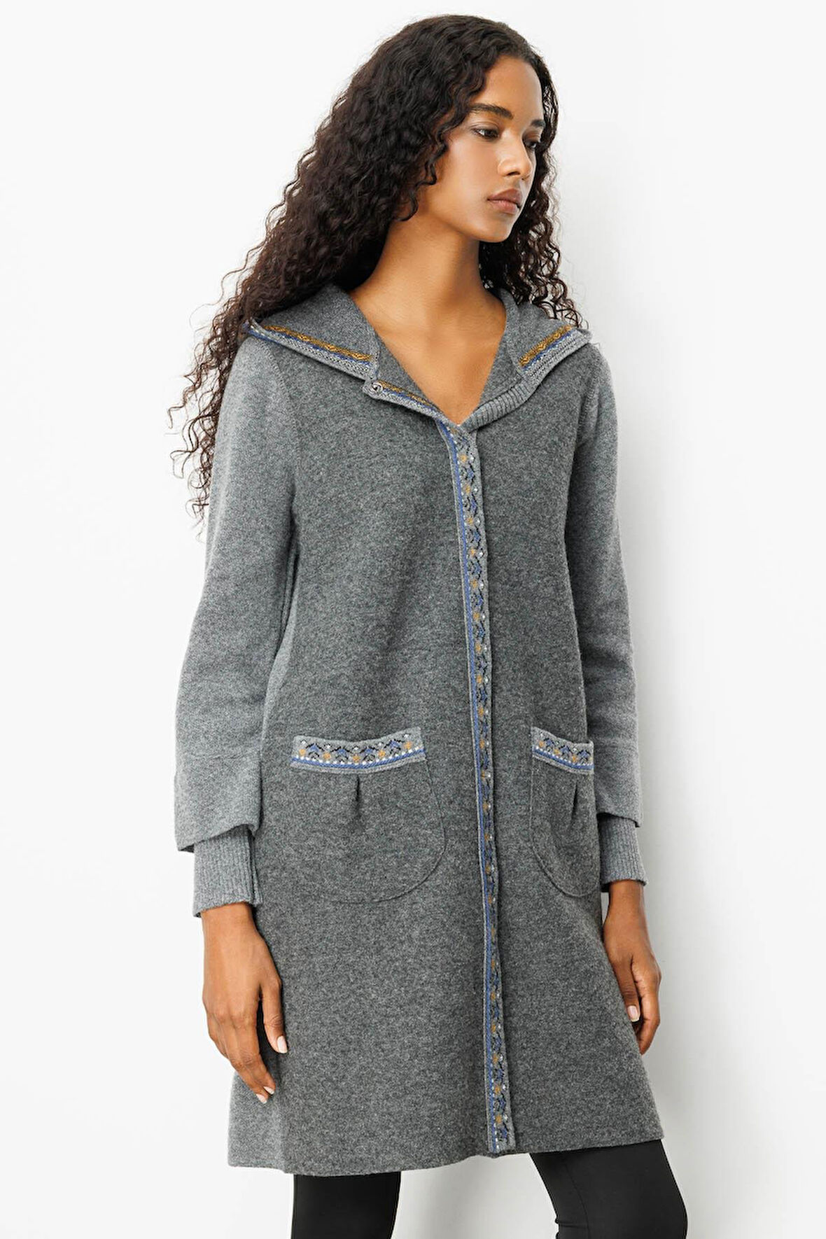 Kadın Kapüşonlu Önü Keçe Yün Kaban Füme