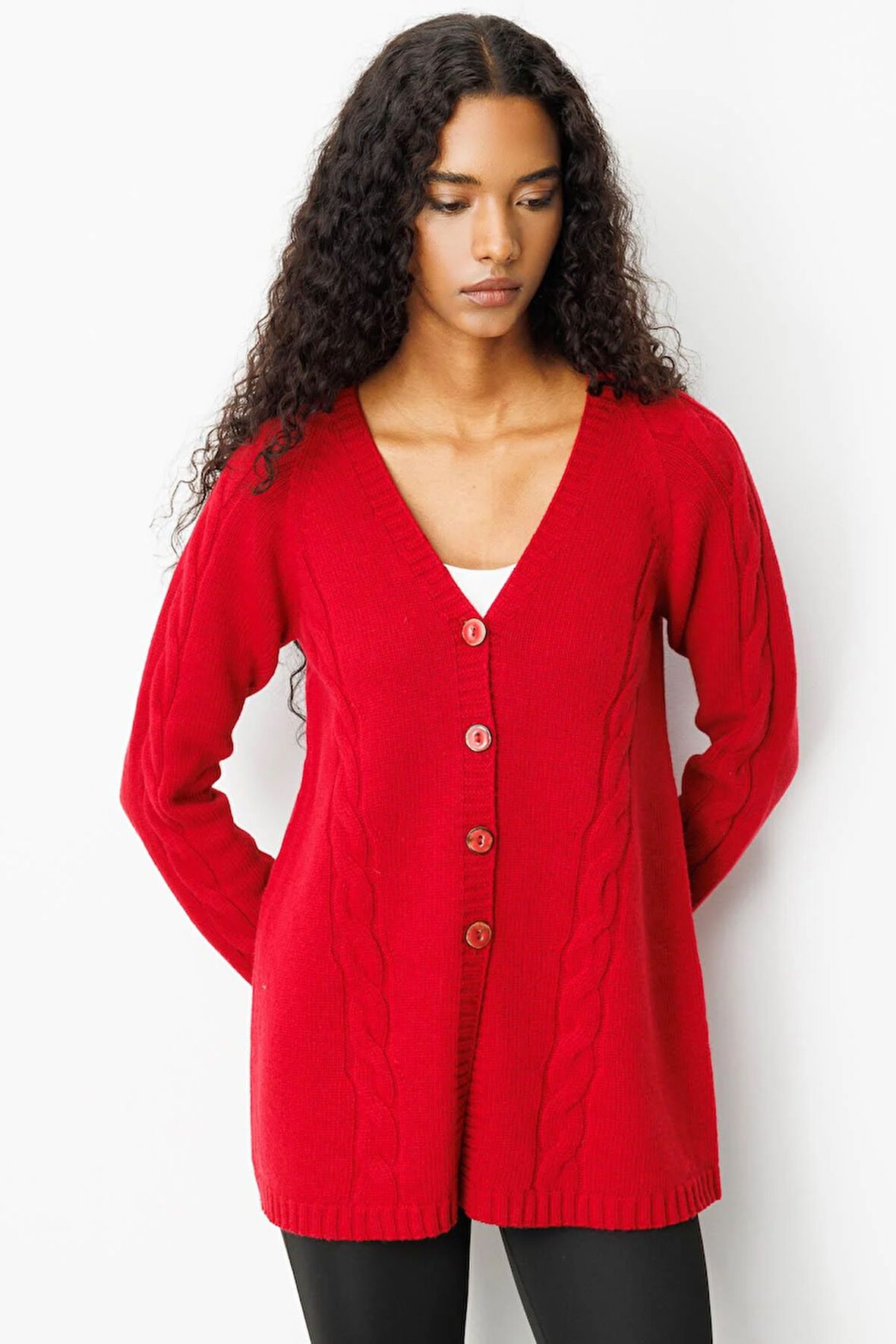 Kadın V Yaka Saç Örgülü Uzun Yün Hırka K.Kırmızı