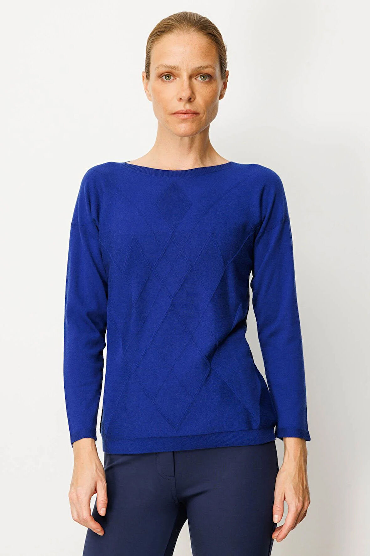 Kadın Önü Baklavalı Yan Örgü Kazak K.S.Mavi