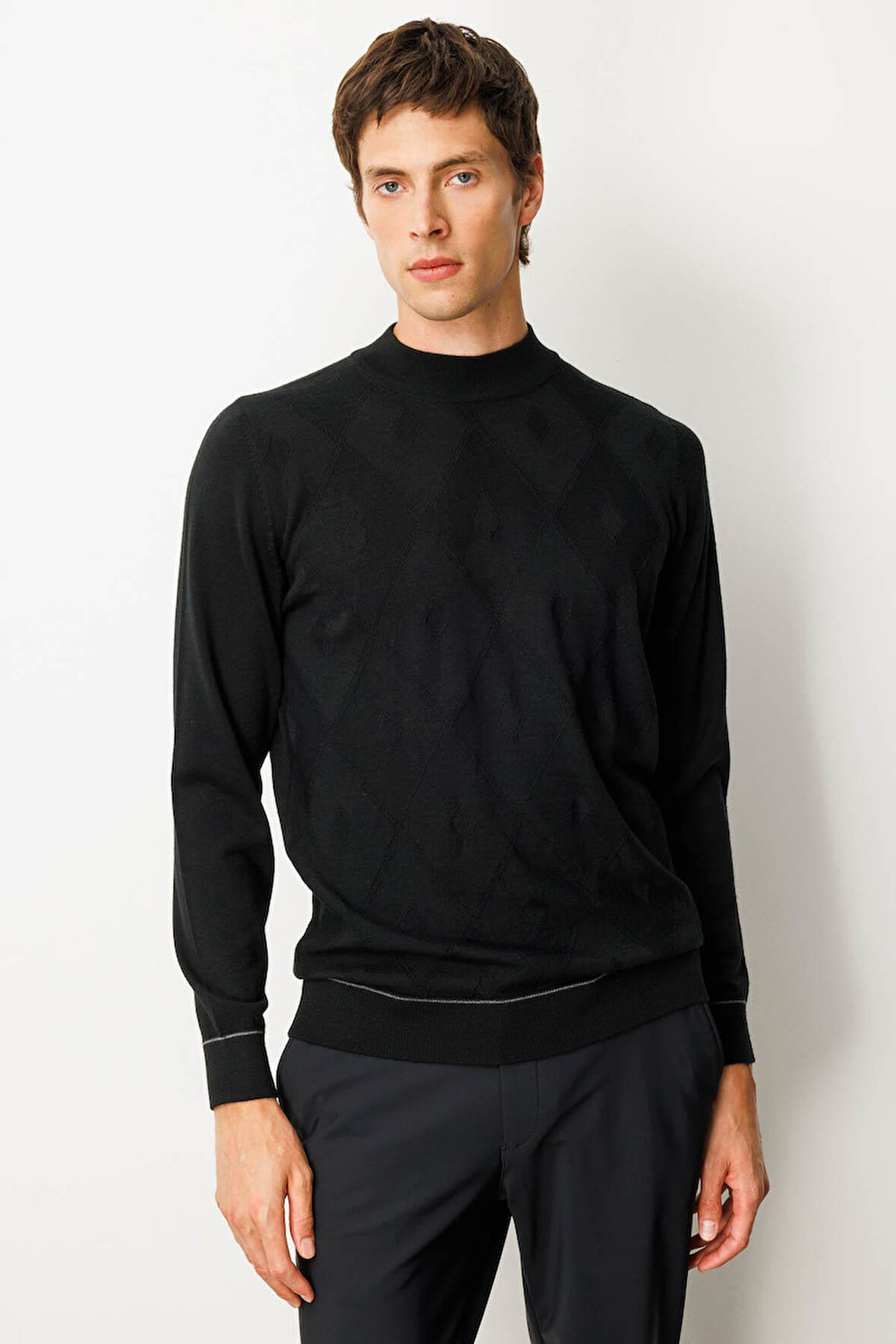 Erkek Yarım Balıkçı Yaka Çizgili Baklavalı Yün Kazak Siyah