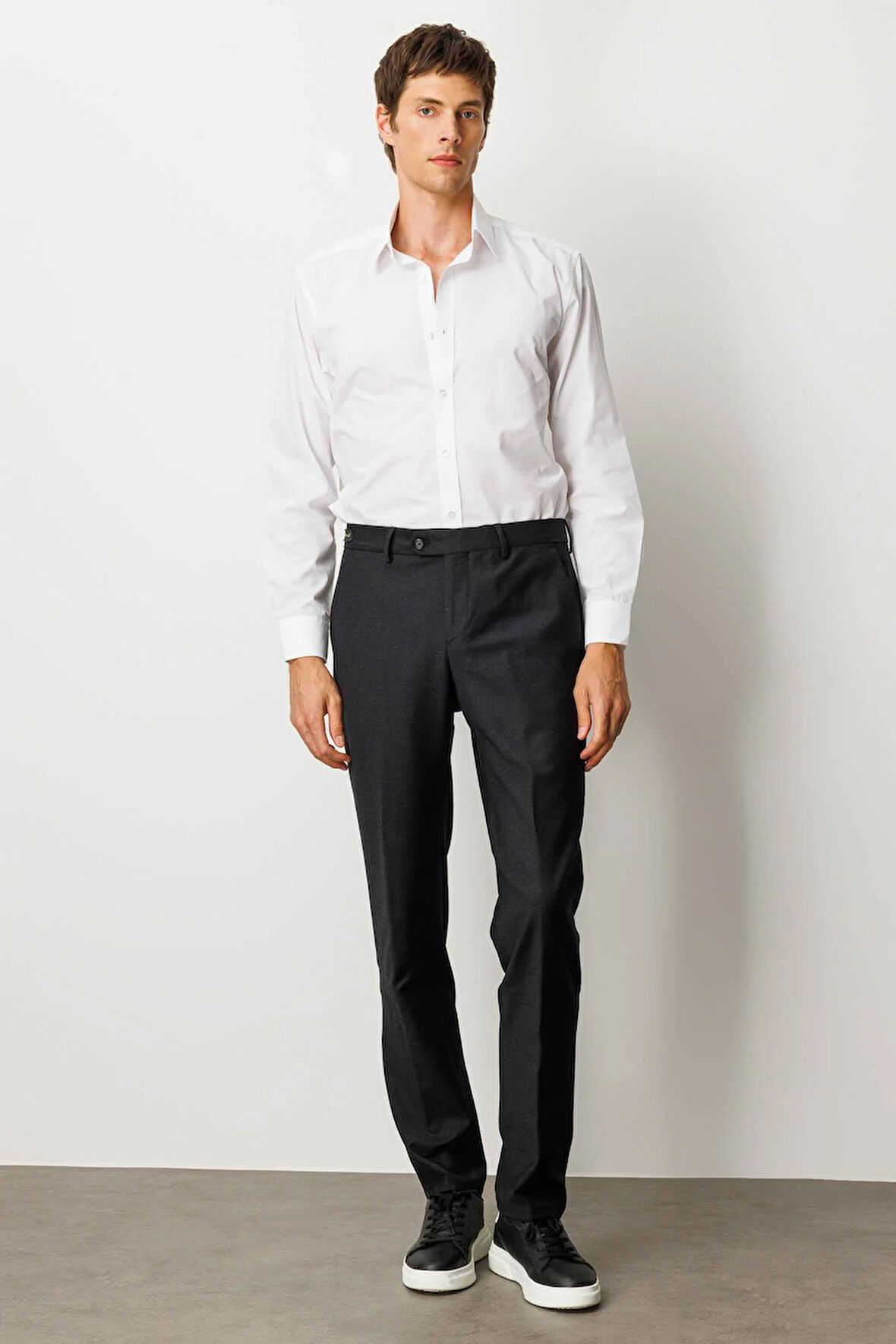 Erkek Cepli Yün Karışımlı Pantolon Siyah