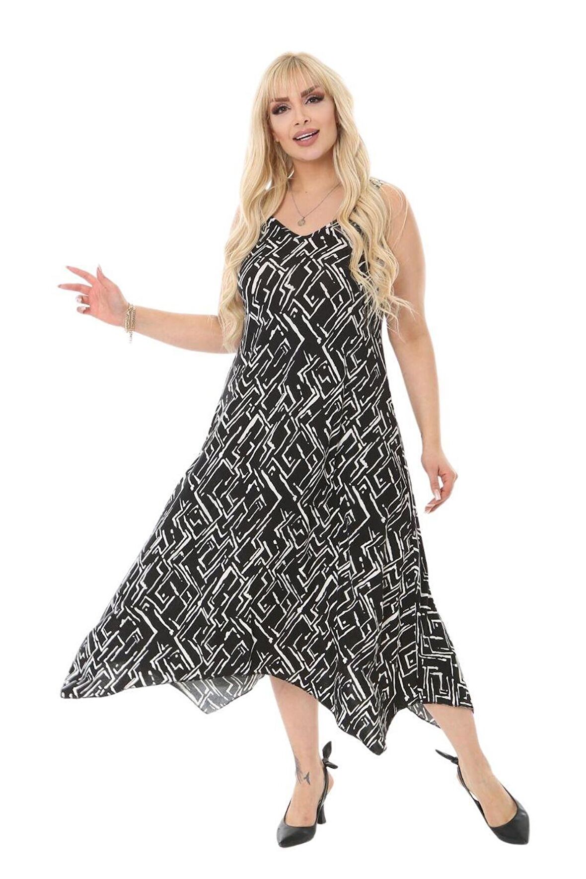 Melsay Butik Zigzag Çizgili Askılı V Yaka Uzun Elbise